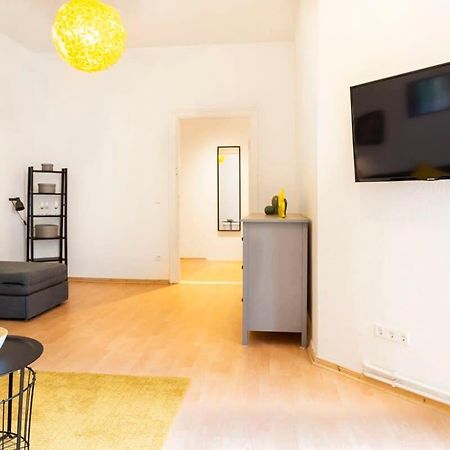 Spacious Family Apartment At Mauerpark Plus Selfcheckin Berlin Luaran gambar