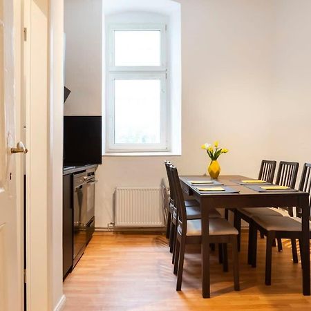 Spacious Family Apartment At Mauerpark Plus Selfcheckin Berlin Luaran gambar
